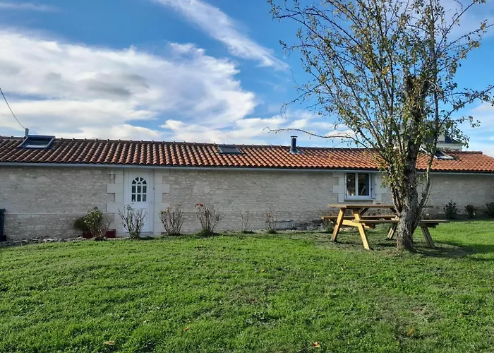 بيت للعطل La Bergerie Coussay (Vienne)